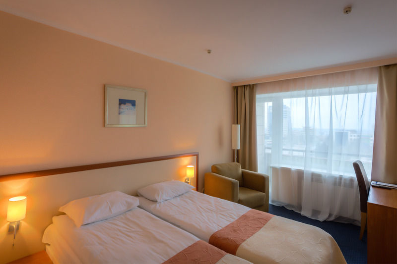 Intourist Hotel Zaporizhia Zewnętrze zdjęcie