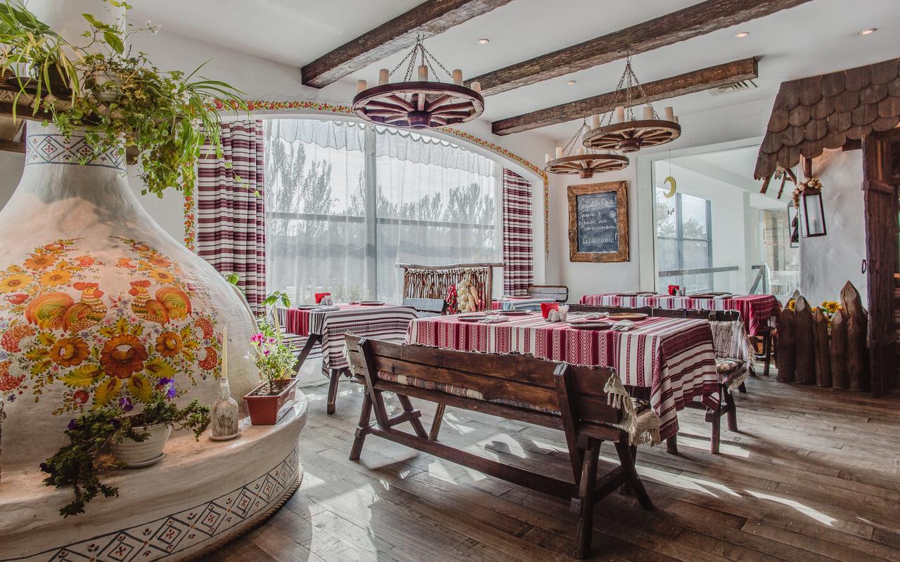 Intourist Hotel Zaporizhia Zewnętrze zdjęcie
