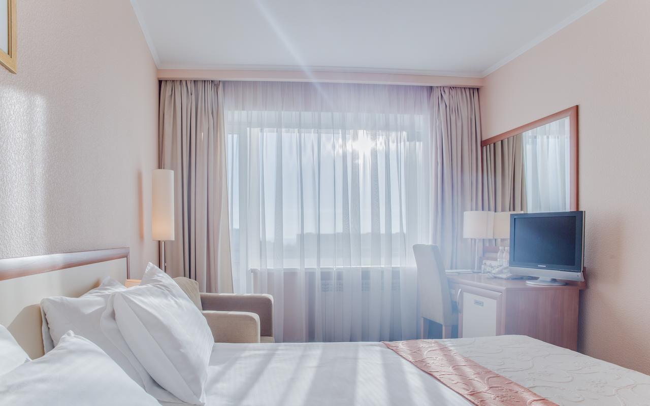 Intourist Hotel Zaporizhia Zewnętrze zdjęcie