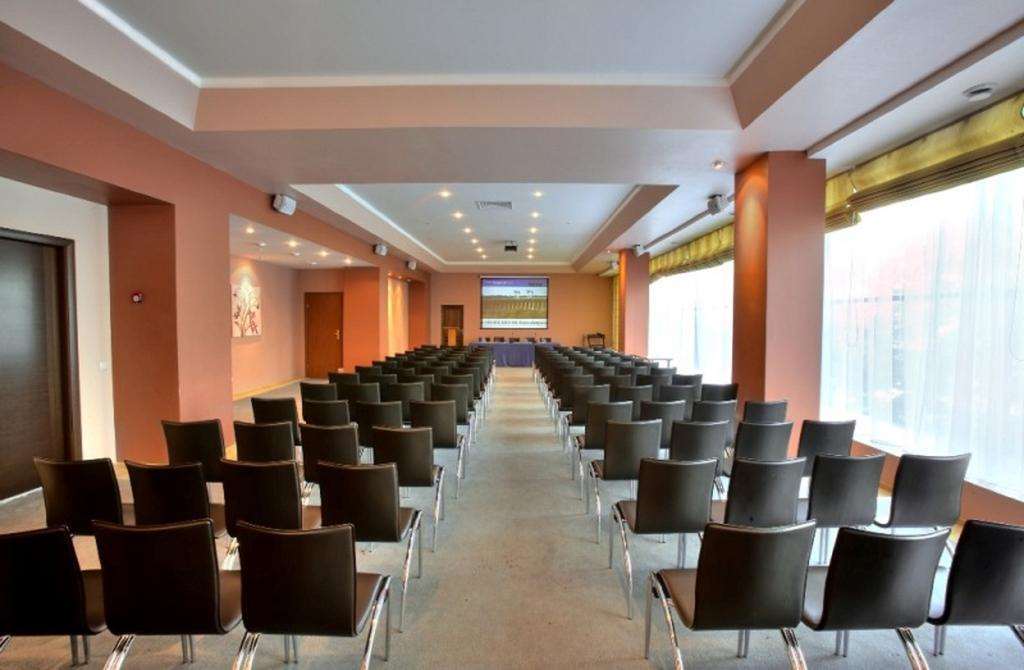 Intourist Hotel Zaporizhia Udogodnienia zdjęcie